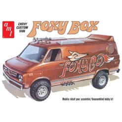 AMT 1/25 1975 Chevy Van "Foxy Box"